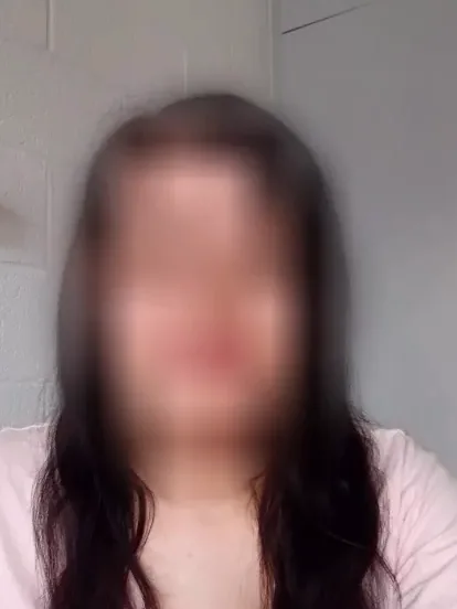 Aya, 33