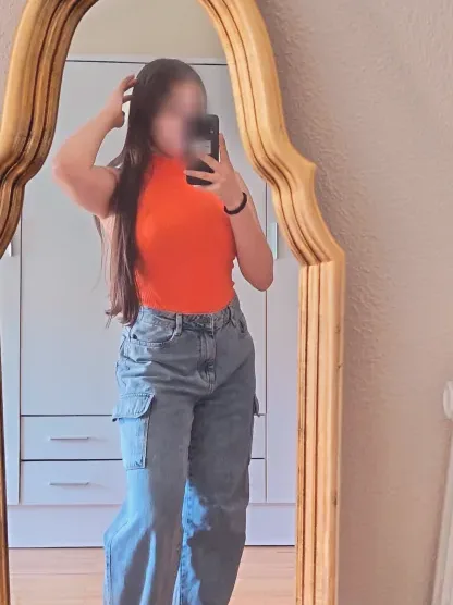 Katrine, 20