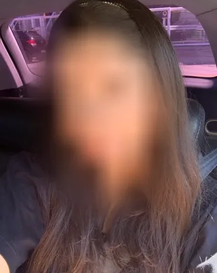 Louise, 28