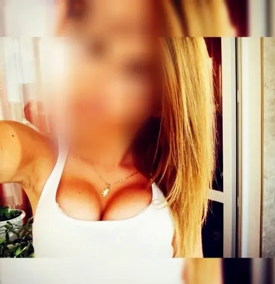 Pernille, 28