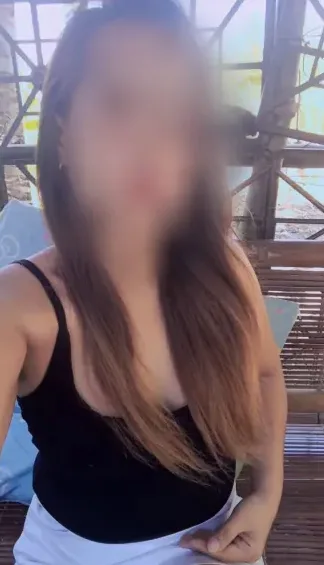 Vilma, 32